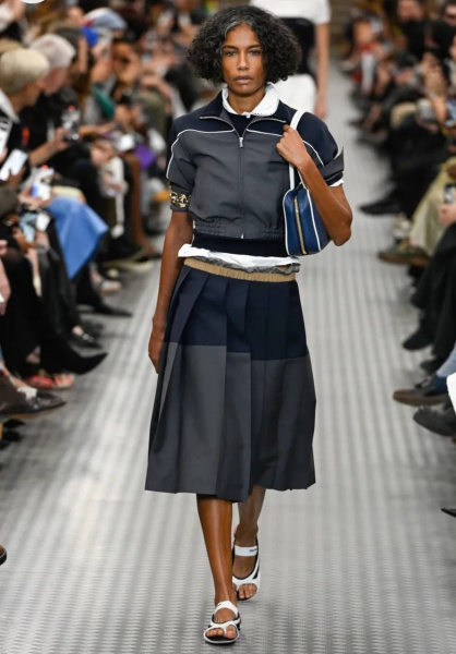 КОСТЮМ MIU MIU  75342 фото анонса