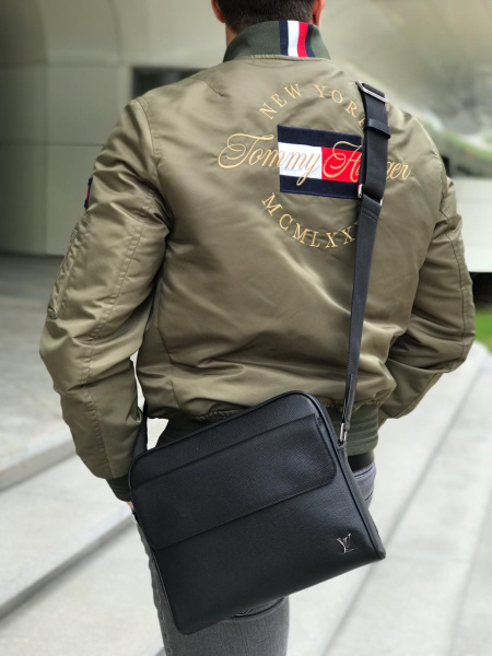 МУЖСКАЯ СУМКА МЕССЕНДЖЕР LOUIS VUITTON  10606 фото анонса