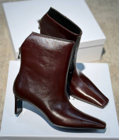 БОТИЛЬОНЫ KHAITE 