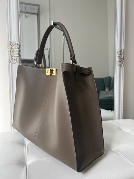 СУМКА FENDI PEEKABOO X-LITE LARGE  66581 фото анонса