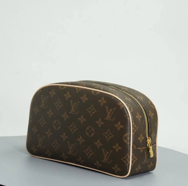 МУЖСКОЙ НЕСЕССЕР КОСМЕТИЧКА LOUIS VUITTON  67981 фото анонса