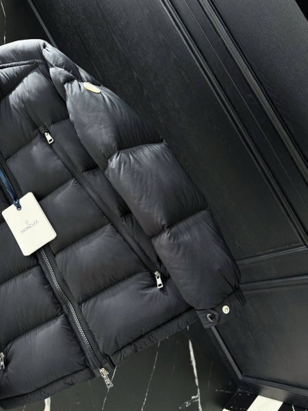 МУЖСКОЙ ПУХОВИК MONCLER  82112 фото анонса