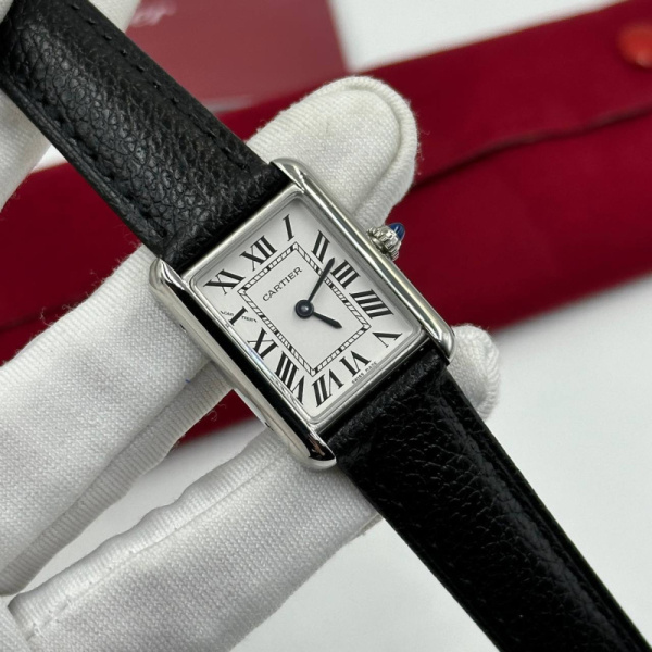 ЧАСЫ CARTIER 