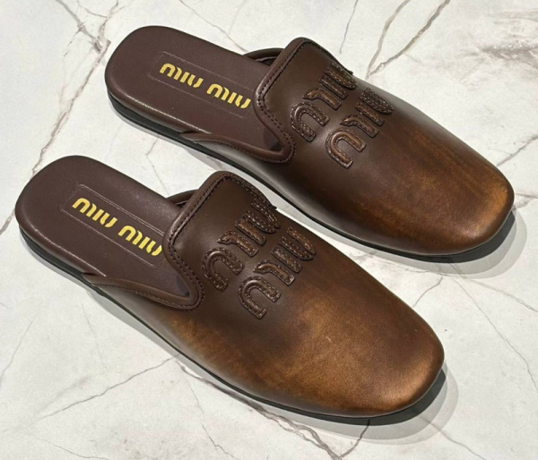 ШЛЕПКИ MIU MIU 