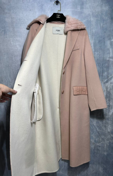 ПАЛЬТО FENDI 62076 фото анонса