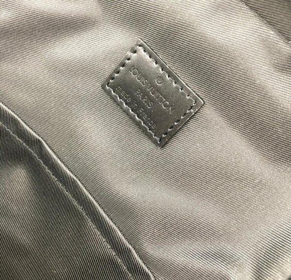 МУЖСКАЯ СУМКА СЛИНГ LOUIS VUITTON 41859 фото анонса