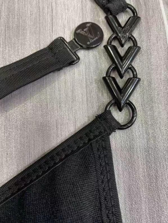 КУПАЛЬНИК LOUIS VUITTON 47190 детальное фото товара