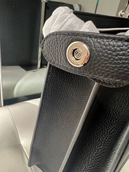 СУМКА FENDI X-LITE LARGE  66600 фото анонса