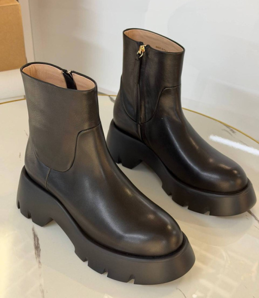 БОТИНКИ GIANVITO ROSSI 