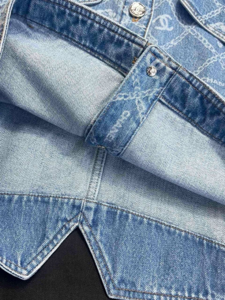 КУРТКА ДЖИНСОВКА CHANEL 62099 фото анонса