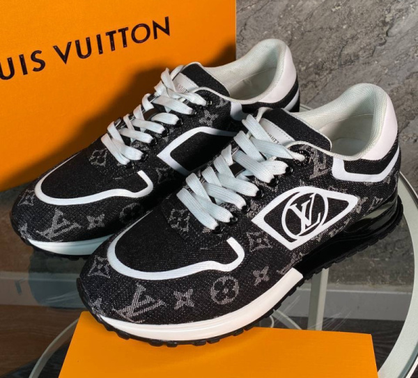 МУЖСКИЕ КРОССОВКИ LOUIS VUITTON 
