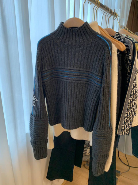 СВИТЕР LOUIS VUITTON  63792 фото анонса