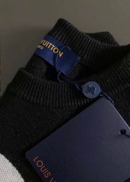 МУЖСКОЙ СВИТЕР LOUIS VUITTON  63340 фото анонса