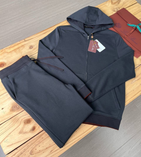 МУЖСКОЙ КОСТЮМ LORO PIANA 