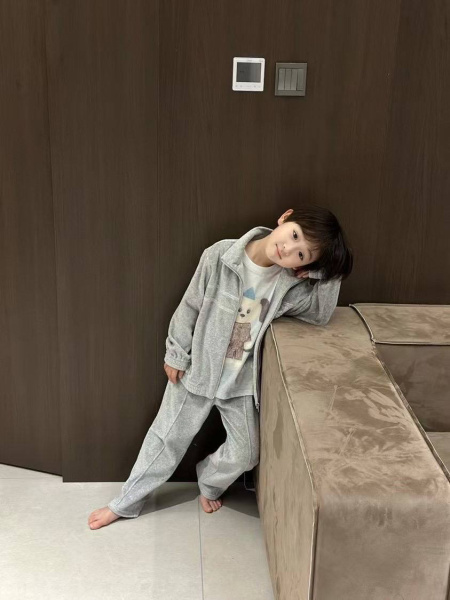 ДЕТСКИЙ КОСТЮМ GUCCI  74880 фото анонса