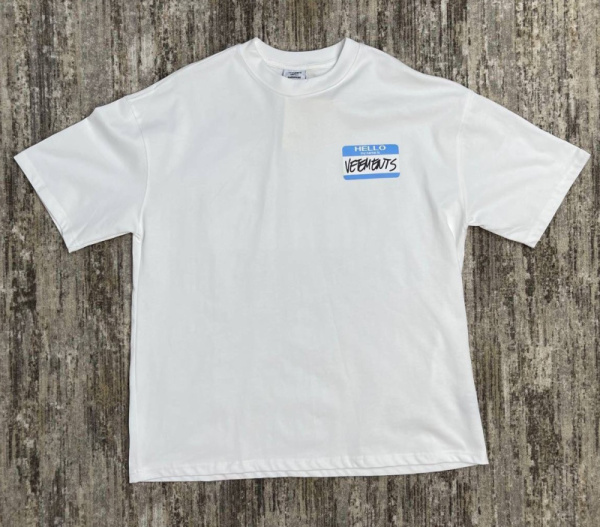 МУЖСКАЯ ФУТБОЛКА VETEMENTS 