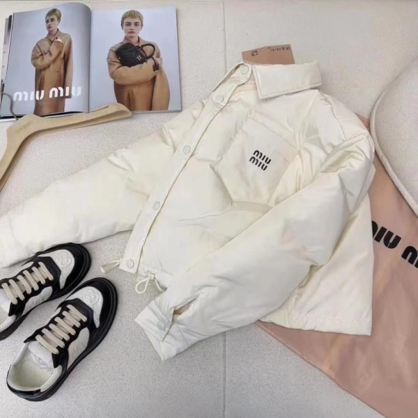 ПУХОВИК MIU MIU 61934 фото анонса