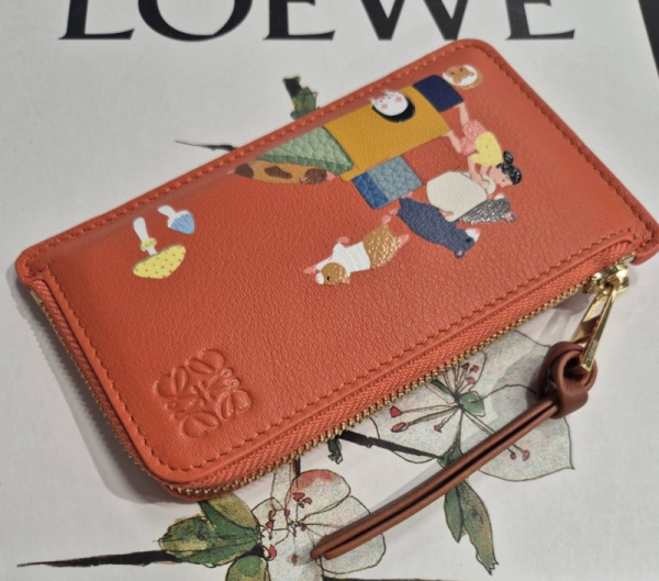 КАРТХОЛДЕР LOEWE 