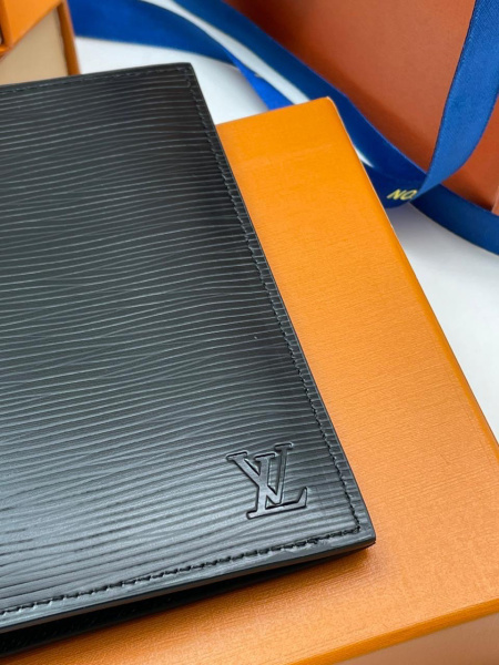 ОБЛОЖКА НА ПАСПОРТ LOUIS VUITTON  61066 фото анонса
