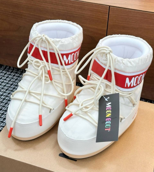 ДУТИКИ MOON BOOT 