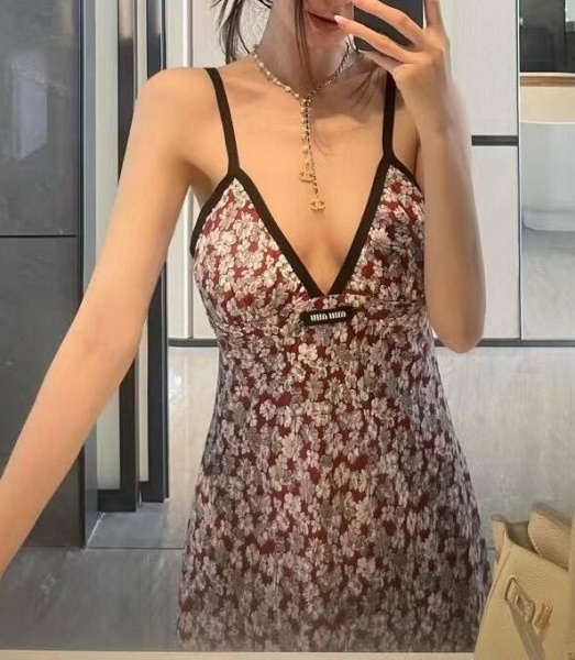 ПЛАТЬЕ MIU MIU 