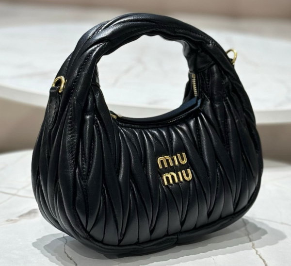 СУМКА MIU MIU WANDER 