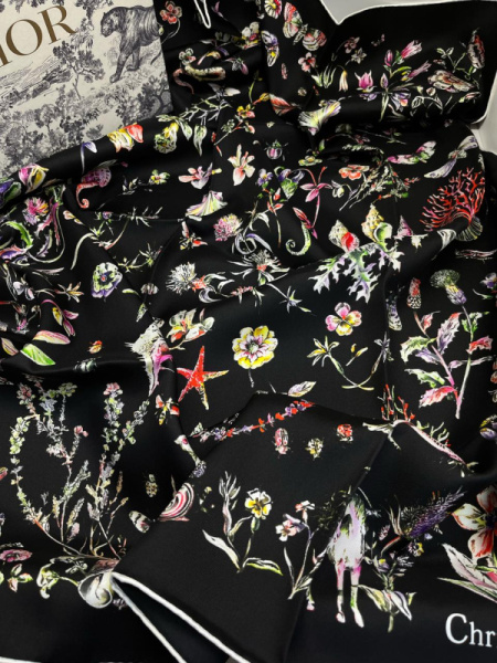 ПЛАТОК CHRISTIAN DIOR 