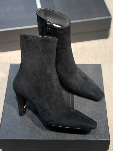 БОТИЛЬОНЫ SAINT LAURENT 