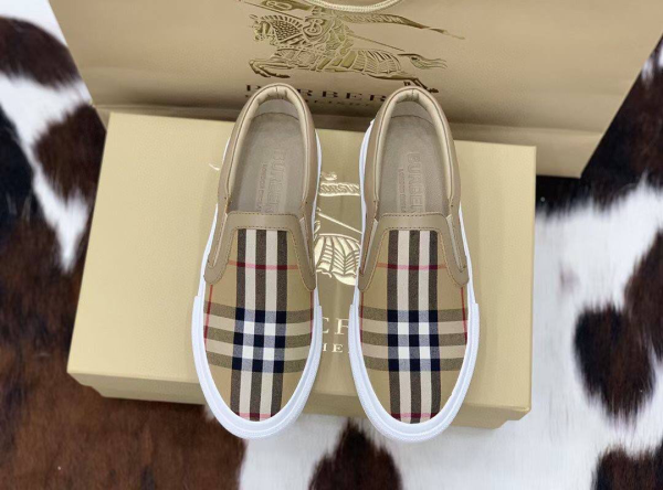 ЛОФЕРЫ BURBERRY 49231 фото анонса