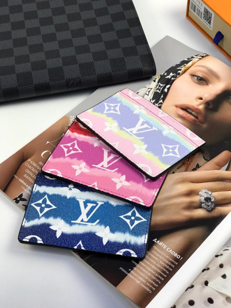 ВИЗИТНИЦА LOUIS VUITTON 16869 фото анонса