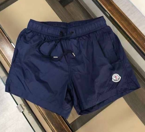 МУЖСКИЕ ШОРТЫ MONCLER 