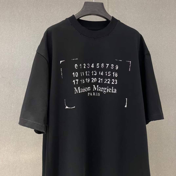 МУЖСКАЯ ФУТБОЛКА MAISON MARGIELA  73360 фото анонса