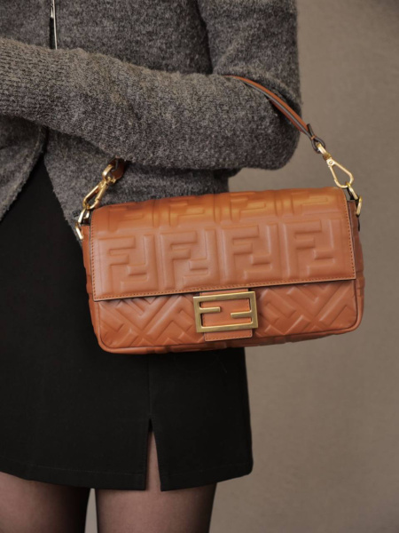 СУМКА FENDI BAGUETTE 64666 фото анонса