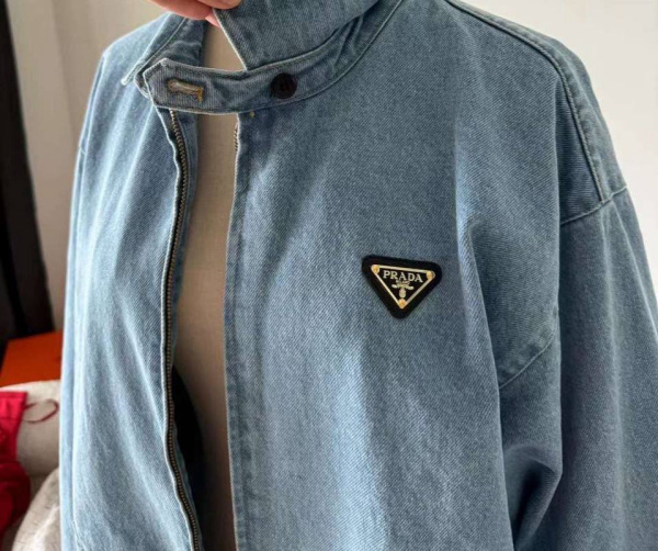 КУРТКА ДЖИНСОВКА PRADA 66569 фото анонса