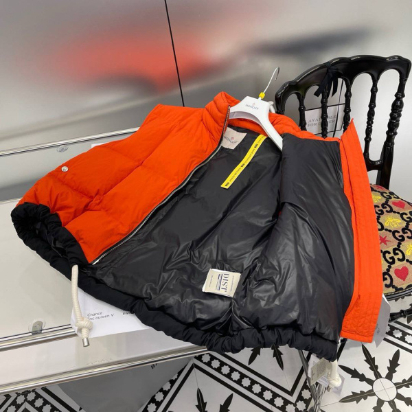 ЖИЛЕТ MONCLER 65855 фото анонса
