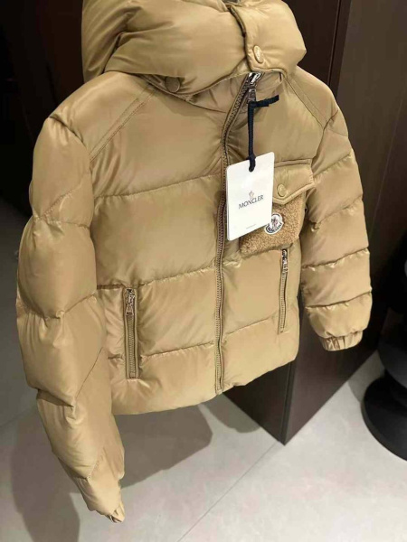 ДЕТСКИЙ ПУХОВИК MONCLER 74707 фото анонса