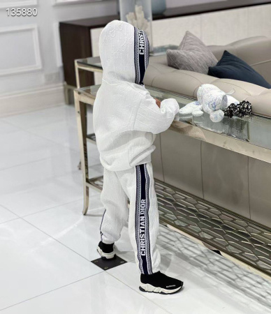 ДЕТСКИЙ КОСТЮМ CHRISTIAN DIOR  73739 детальное фото товара