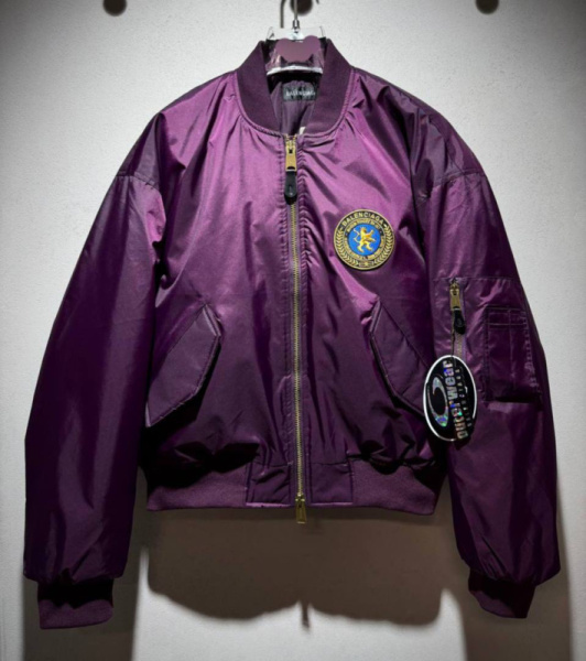 КУРТКА BALENCIAGA 