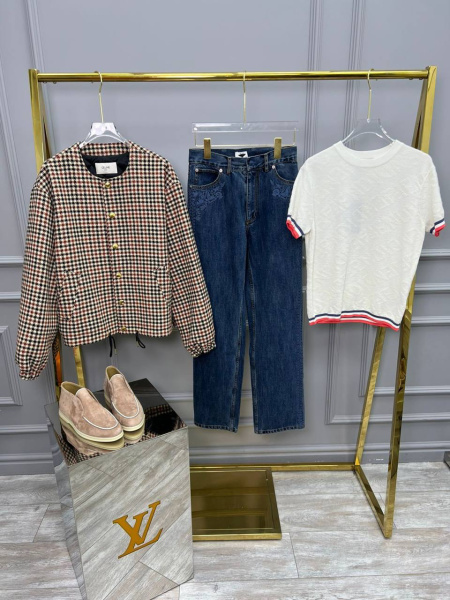 КУРТКА CELINE 66114 фото анонса