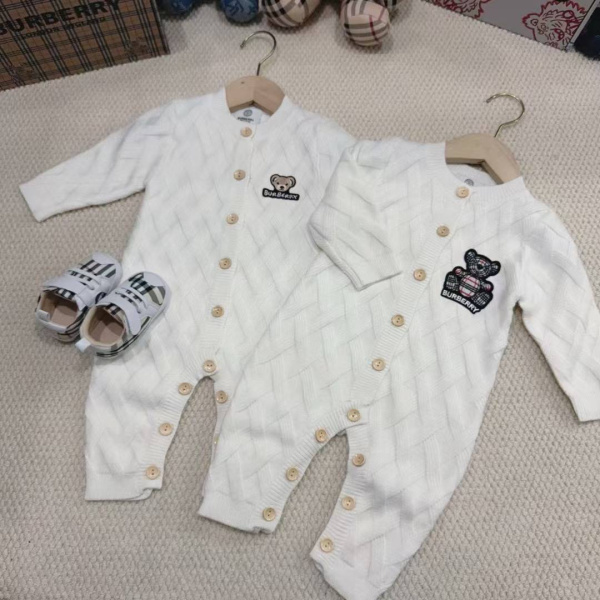 ДЕТСКИЙ КОСТЮМ BURBERRY  80539 фото анонса