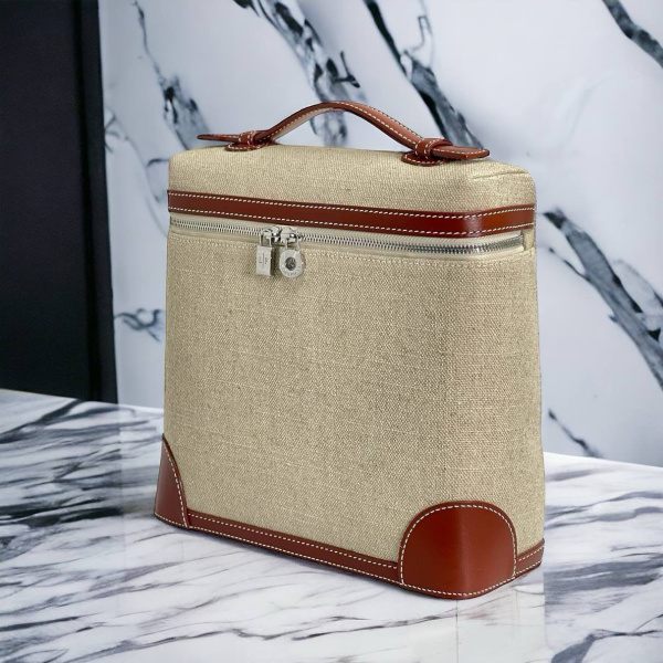 СУМКА LORO PIANA  67800 фото анонса