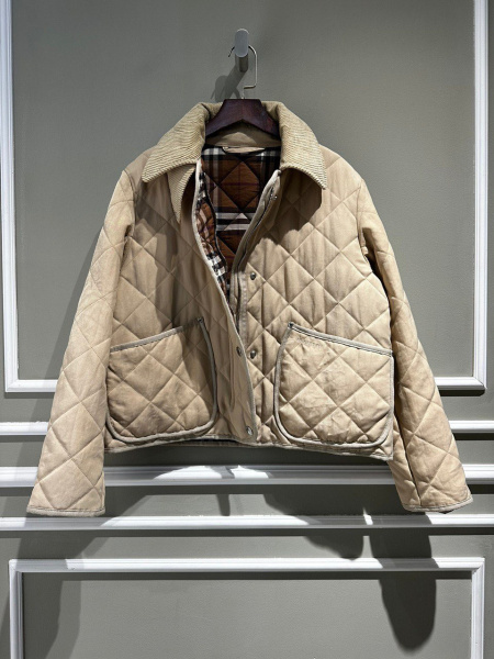 КУРТКА BURBERRY 55900 фото анонса