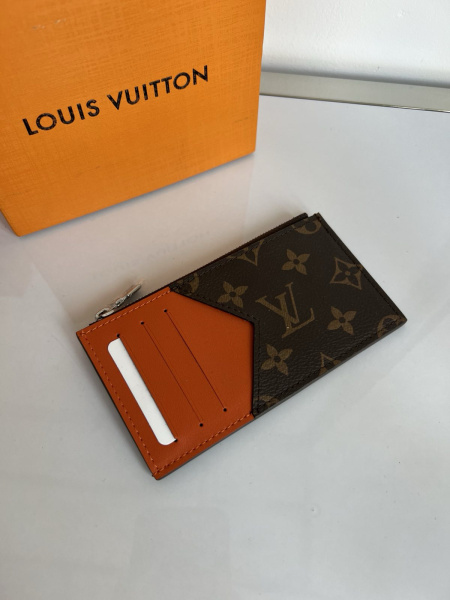 ВИЗИТНИЦА LOUIS VUITTON  67841 фото анонса