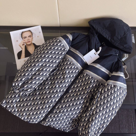 ПУХОВИК ДВУХСТОРОННИЙ CHRISTIAN DIOR 43748 детальное фото товара