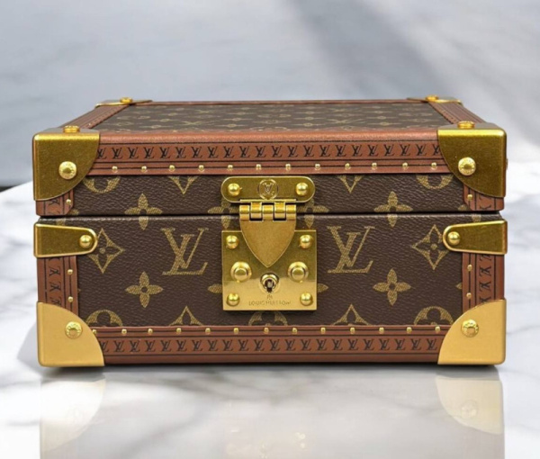 ШКАТУЛКА ДЛЯ УКРАШЕНИЙ LOUIS VUITTON 