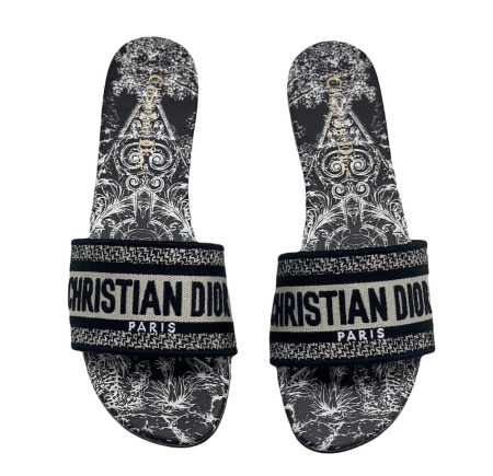 ШЛЕПКИ CHRISTIAN DIOR