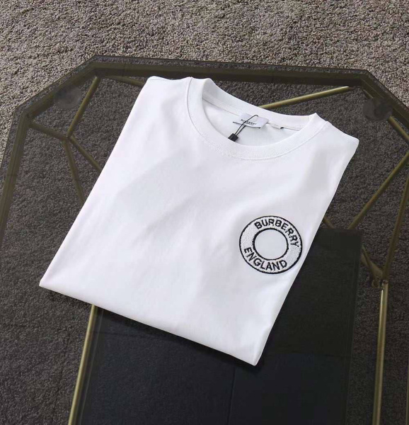 МУЖСКАЯ ФУТБОЛКА BURBERRY  66506 фото анонса