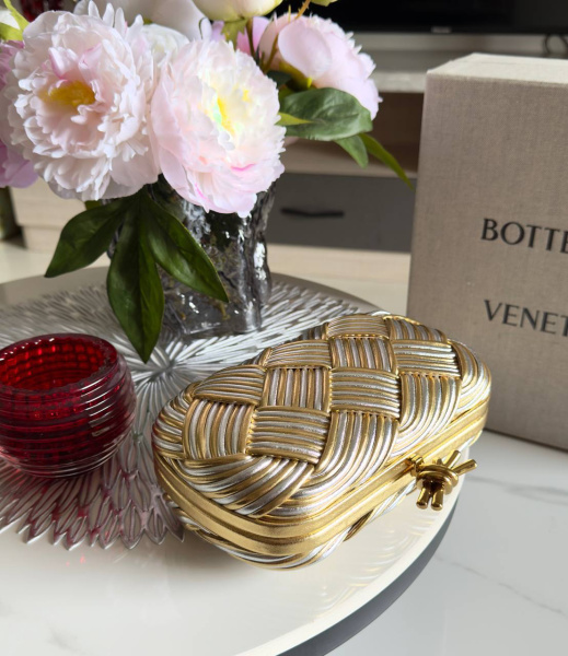 КЛАТЧ BOTTEGA VENETA  76349 фото анонса