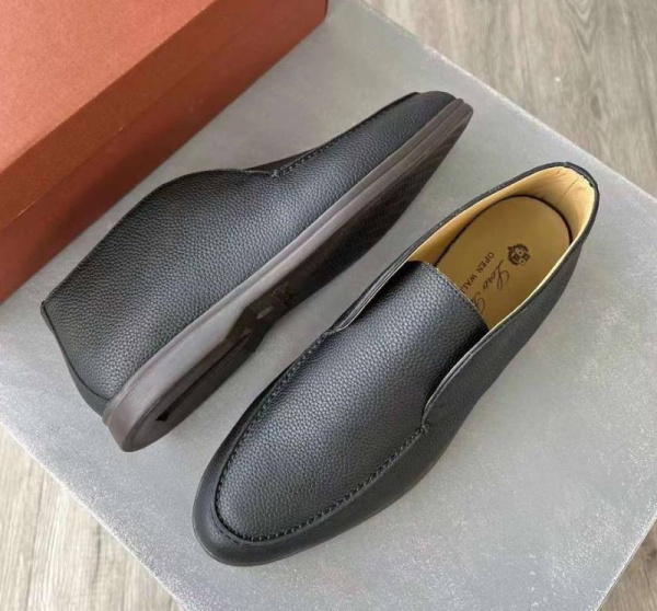 МУЖСКИЕ ЛОФЕРЫ LORO PIANA 