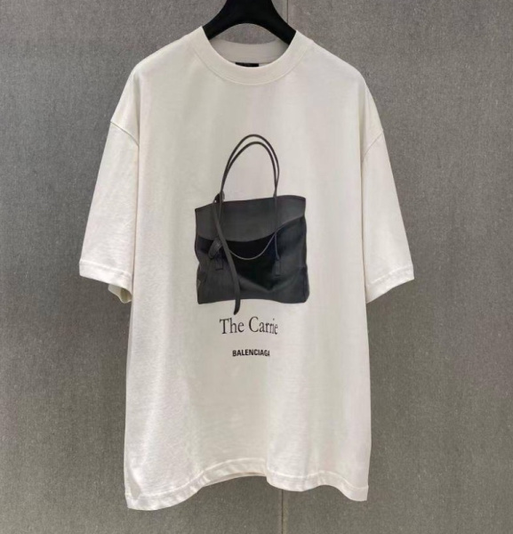 МУЖСКАЯ ФУТБОЛКА BALENCIAGA 